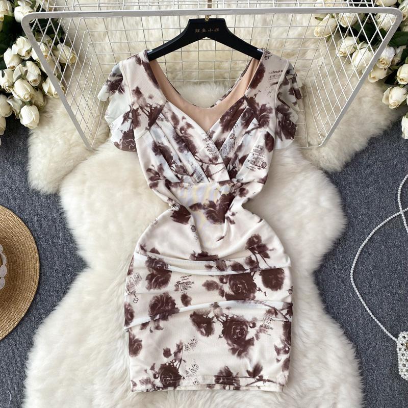 Party Dresses Summer Retro Rose Print Flying Sleeves Dress With Waist Fit V-Neck Sexy Wrapped Hip Short, Black
Party Dresses Summer Retro Rose Print Flying Sleeves Dress With Waist Fit V-Neck Sexy Wrapped Hip Short, Black