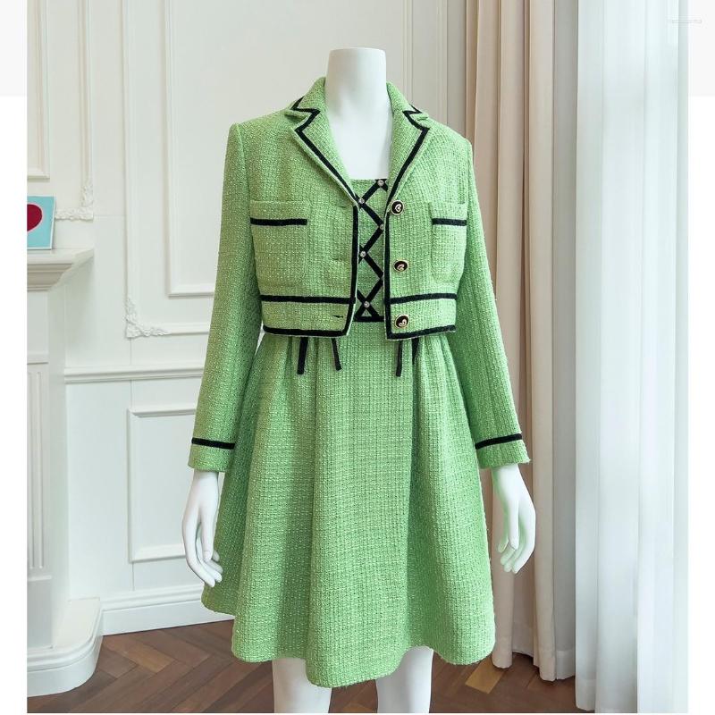 Women' Jackets 2023 Spring Autumn Chic Women' High Quality Green Tweed Elegant Short Coat B756
Women' Jackets 2023 Spring Autumn Chic Women' High Quality Green Tweed Elegant Short Coat B756