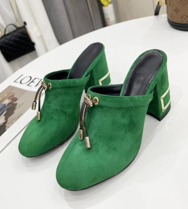 Spring summer new leather flat slippers fashion retro sandals brand design outsole outer wear slippers9948207, Red
Spring summer new leather flat slippers fashion retro sandals brand design outsole outer wear slippers9948207, Red
