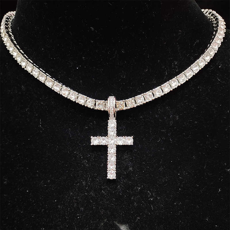 Men Women Hip Hop Cross Pendant Necklace with 4mm Zircon Tennis Chain Iced out Bling Necklaces HipHop Fashion Charm Jewelry Gift
Men Women Hip Hop Cross Pendant Necklace with 4mm Zircon Tennis Chain Iced out Bling Necklaces HipHop Fashion Charm Jewelry Gift