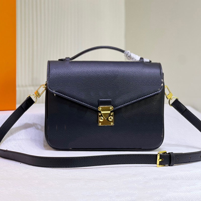 Messenger Bag Crossbody Shoulder Underarm Shopping Bags Pochette Mogram Hobo designer Handbags Women Handbag purse Leather Fashion alphabet Adjustable strap, Black
Messenger Bag Crossbody Shoulder Underarm Shopping Bags Pochette Mogram Hobo designer Handbags Women Handbag purse Leather Fashion alphabet Adjustable strap, Black