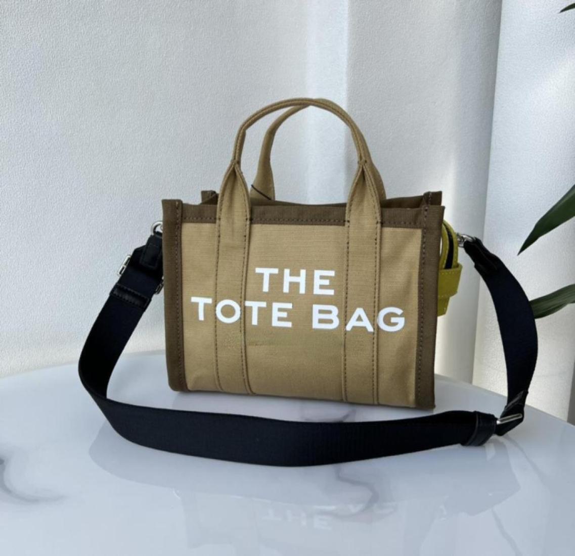 2022 Summer New Designer Crossbody Bags Letter Embroidery Canvas The Tote Bag with Trim Ladies Handbag9129334, Sky blue
2022 Summer New Designer Crossbody Bags Letter Embroidery Canvas The Tote Bag with Trim Ladies Handbag9129334, Sky blue
