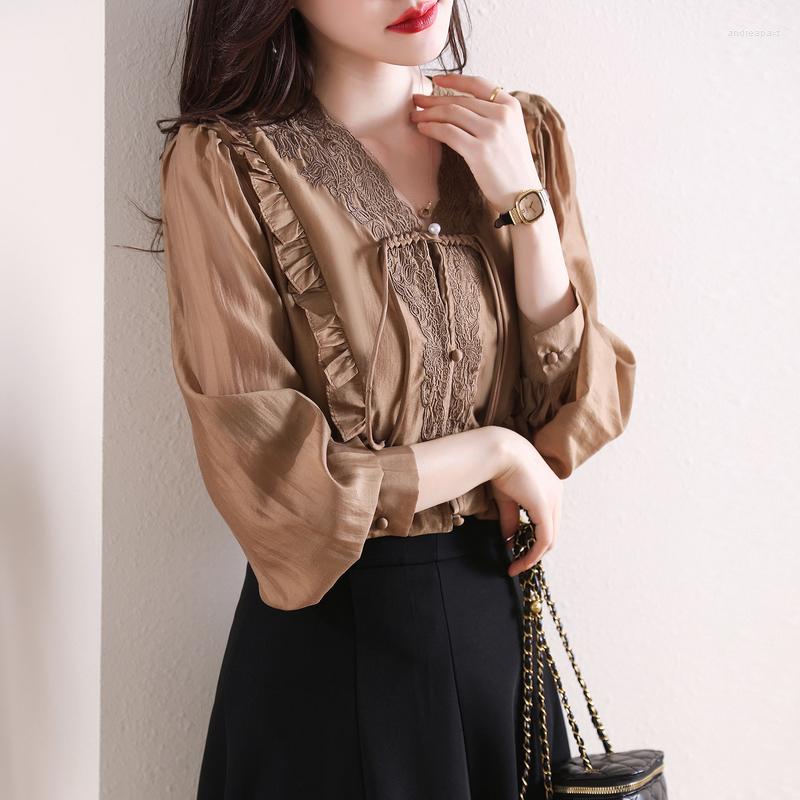 Women's Blouses Embroidered V-neck Shirt Women's Spring/summer Loose French Bubble Sleeve Short, Auburn
Women's Blouses Embroidered V-neck Shirt Women's Spring/summer Loose French Bubble Sleeve Short, Auburn