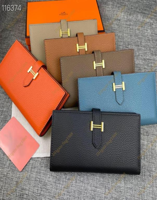 Classic Designer Wallet New togo lychee leather bag Zipper Vertical business card holder Fashion gold Hbutton long square change 7211534, Brown
Classic Designer Wallet New togo lychee leather bag Zipper Vertical business card holder Fashion gold Hbutton long square change 7211534, Brown