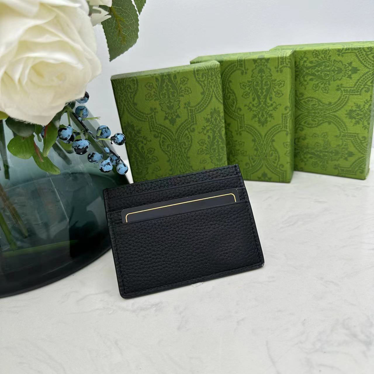 High-quality fashion bag Designer Purse Card and Coin Famous Lady Purse Leather Purse Card Clip Coin Purse Free Gift Box 1065, Black=letter presbyopia
High-quality fashion bag Designer Purse Card and Coin Famous Lady Purse Leather Purse Card Clip Coin Purse Free Gift Box 1065, Black=letter presbyopia