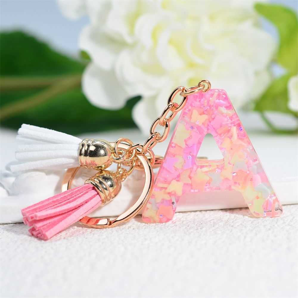 Key Rings Beauty Butterflies Pink Keychain 26 English Letters Simple Fashion Bag Keyring Accessories Tassels Pendent Gift for Women AA230525
Key Rings Beauty Butterflies Pink Keychain 26 English Letters Simple Fashion Bag Keyring Accessories Tassels Pendent Gift for Women AA230525