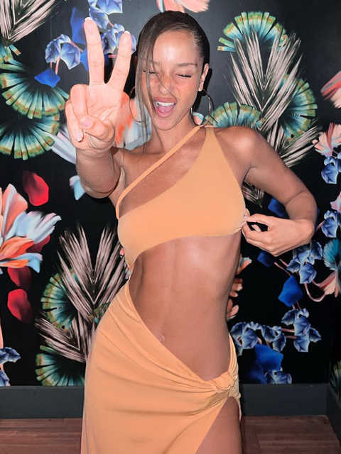 Inclined Shoulder Sleeveless Dresses Women Summer 2022 Knot Cut Out Club Party Outfits High Thigh Slit Maxi Dress, Orange
Inclined Shoulder Sleeveless Dresses Women Summer 2022 Knot Cut Out Club Party Outfits High Thigh Slit Maxi Dress, Orange