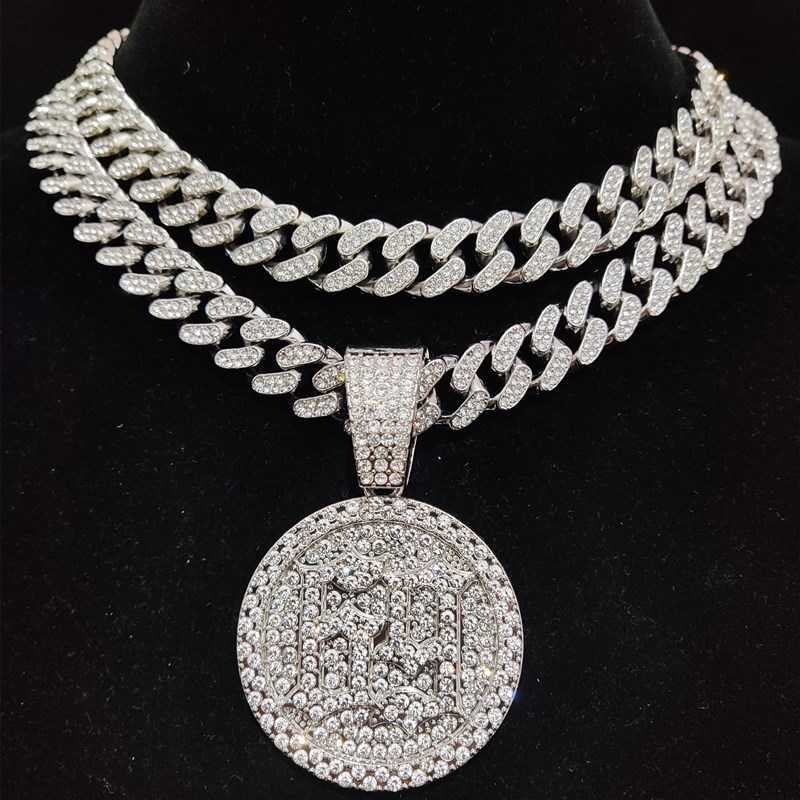 Men Women Hip Hop Number 69 Pendant Necklace with 13mm Crystal Cuban Chain Iced Out Bling HipHop Necklaces Fashion Charm Jewelry
Men Women Hip Hop Number 69 Pendant Necklace with 13mm Crystal Cuban Chain Iced Out Bling HipHop Necklaces Fashion Charm Jewelry