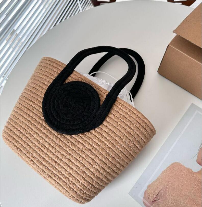 fashion Womans bag summer day travel Beach bags braid Shoulder Bag anagram brand totes duffle Shopping basket hand bag mens pochette Cross body clutch picnic weekend, As pic
fashion Womans bag summer day travel Beach bags braid Shoulder Bag anagram brand totes duffle Shopping basket hand bag mens pochette Cross body clutch picnic weekend, As pic