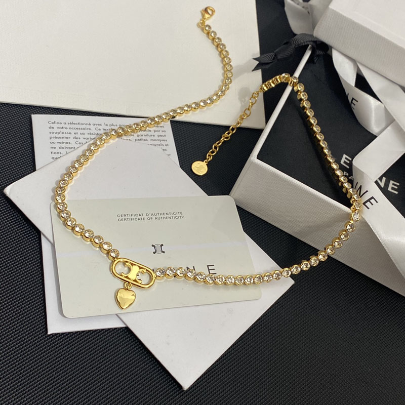 18K Gold Plated Brass Copper Necklace Fashion Women Designer Necklaces Choker CLetter Pendant Chain Crystal Statement Wedding Jew
18K Gold Plated Brass Copper Necklace Fashion Women Designer Necklaces Choker CLetter Pendant Chain Crystal Statement Wedding Jew