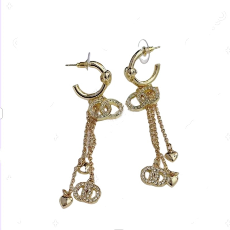 Luxury Brand Designer Earrings Tassel Chain Dangle Eardrop Earrings Classic Double Letters Earring Diamond Ear Stud for Women Lady Party Wedding Jewelry
Luxury Brand Designer Earrings Tassel Chain Dangle Eardrop Earrings Classic Double Letters Earring Diamond Ear Stud for Women Lady Party Wedding Jewelry