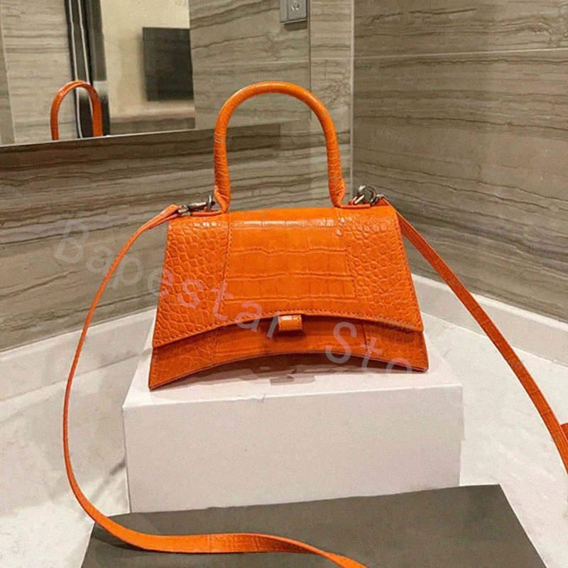 Hourglass Bag Designer Cross Body Womens Tote Handle Crossbody Bag Half Moon Hobos Handbag Crocodile-Embossed Cow Bags Ladies Shoulder Bags Crocodile Pattern Balencigas Clutch Bag, 18
Hourglass Bag Designer Cross Body Womens Tote Handle Crossbody Bag Half Moon Hobos Handbag Crocodile-Embossed Cow Bags Ladies Shoulder Bags Crocodile Pattern Balencigas Clutch Bag, 18