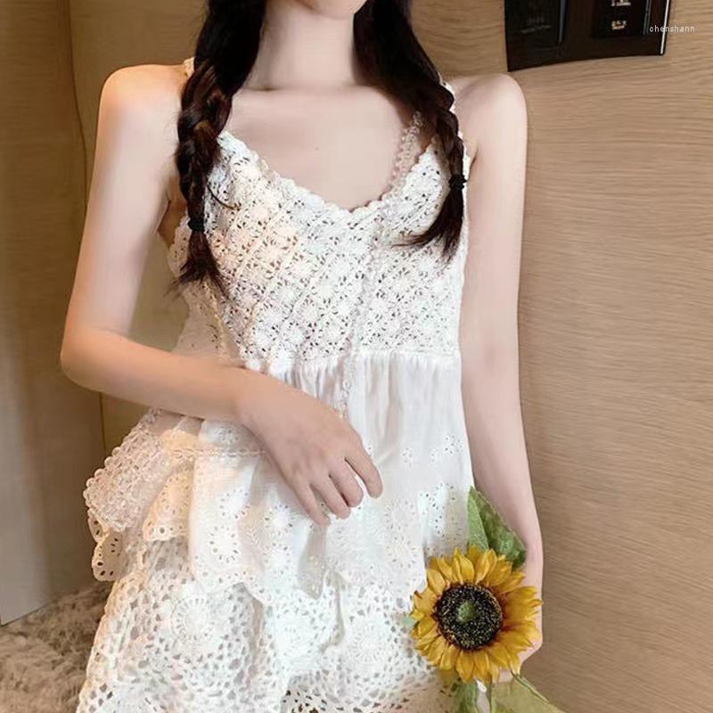 Women's Tanks Women Hollow Crochet Sleeveless For Tank Top Sweet Floral Lace Patchwork Camisole Pleated Flared Hem Sling Vest Beachwea, White
Women's Tanks Women Hollow Crochet Sleeveless For Tank Top Sweet Floral Lace Patchwork Camisole Pleated Flared Hem Sling Vest Beachwea, White