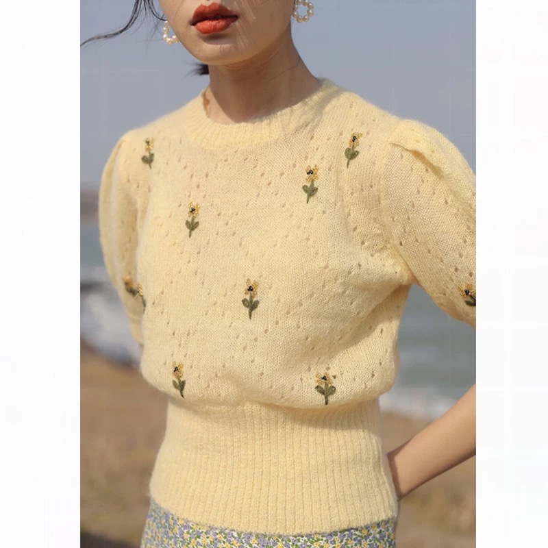 Womens summer short puff sleeve o-neck embroidery flower knitted tees shirt tops SMLXL