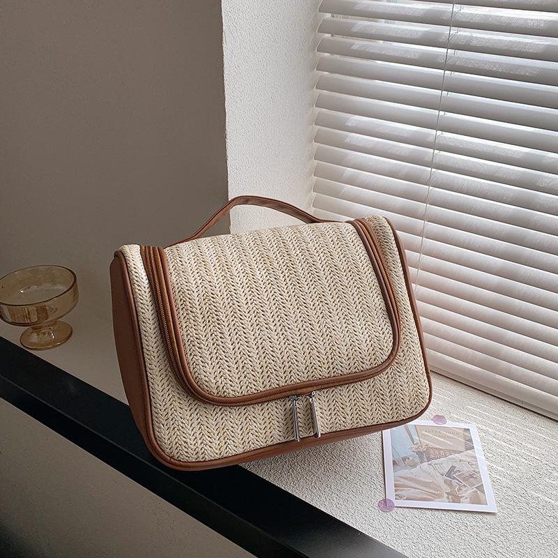 Cosmetic Bags Makeup Bag Hand-Portable Girl Hanging Straw Weaving Travel Toiletry For Women Large Organizer, Beige
Cosmetic Bags Makeup Bag Hand-Portable Girl Hanging Straw Weaving Travel Toiletry For Women Large Organizer, Beige