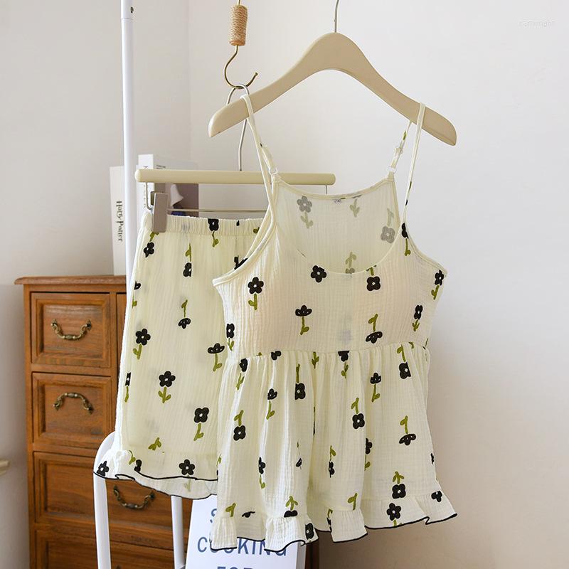Women's Sleepwear Sweet Cotton Gauze Pajamas With Chest Pads For Women Summer Suspenders And Shorts Loose Homewear Comfortable Home Clothes, Pink yellow flower
Women's Sleepwear Sweet Cotton Gauze Pajamas With Chest Pads For Women Summer Suspenders And Shorts Loose Homewear Comfortable Home Clothes, Pink yellow flower