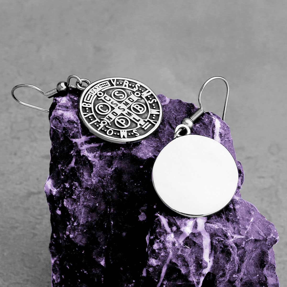 Fashion Religious CSPB Cross Drop Earrings for Men and Women Christian Jesus Amulet Earrings Vintage Charm Jewelry Wholesale
Fashion Religious CSPB Cross Drop Earrings for Men and Women Christian Jesus Amulet Earrings Vintage Charm Jewelry Wholesale