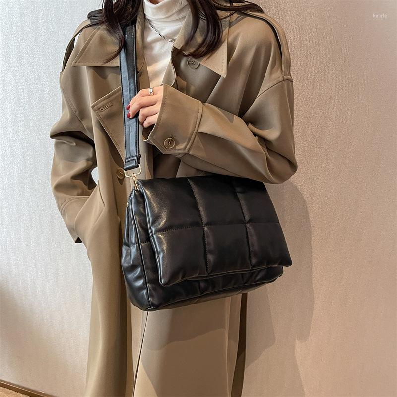 Evening Bags Casual Quilted Tote Women Shoulder Bag Designer Soft Padded Crossbody For 2023 Square Cotton Space Handbags And Purse, Brown
Evening Bags Casual Quilted Tote Women Shoulder Bag Designer Soft Padded Crossbody For 2023 Square Cotton Space Handbags And Purse, Brown