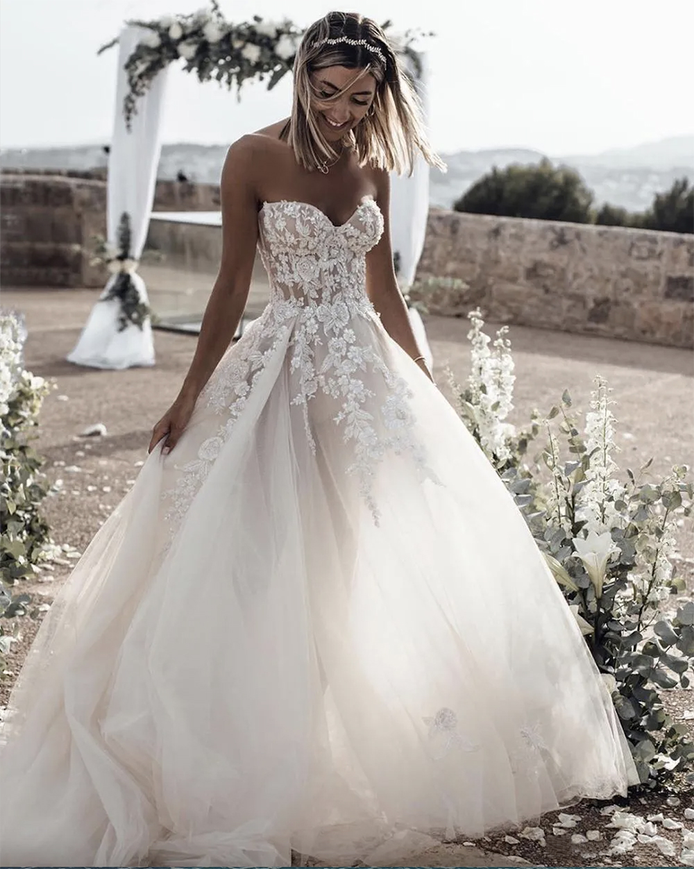 Sexy Sweetheart Tulle A e Wedding Romantic Lace Appliques Beaded Bohemian Country Bridal Gowns Open Back Sweep Train Dresses