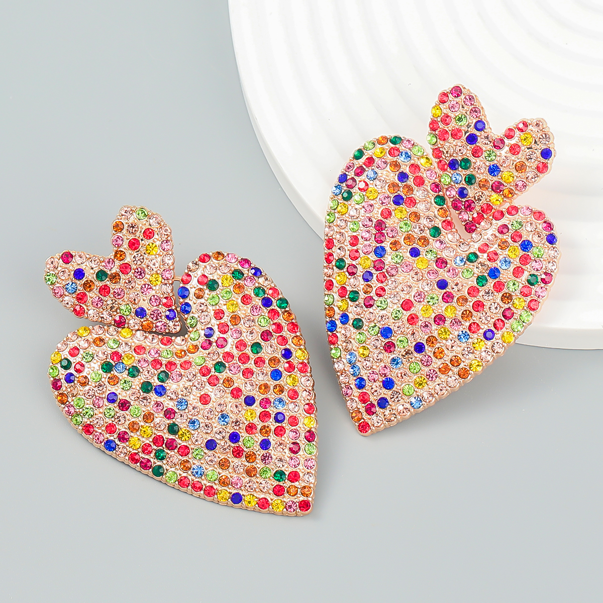 Pauli Manfi Trend Metal Rhinestone Heart Dangle Earrings Court Banquet Luxury Statement Earrings Women's Charm Jewelry
Pauli Manfi Trend Metal Rhinestone Heart Dangle Earrings Court Banquet Luxury Statement Earrings Women's Charm Jewelry