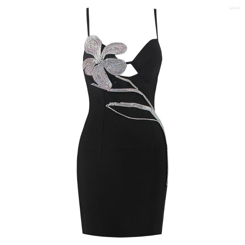 Casual Dresses Fu Rui Winter 2023 Women Dress Bandage Bodycon Black White Embellished Diamonds Flowers Party Evening Clu