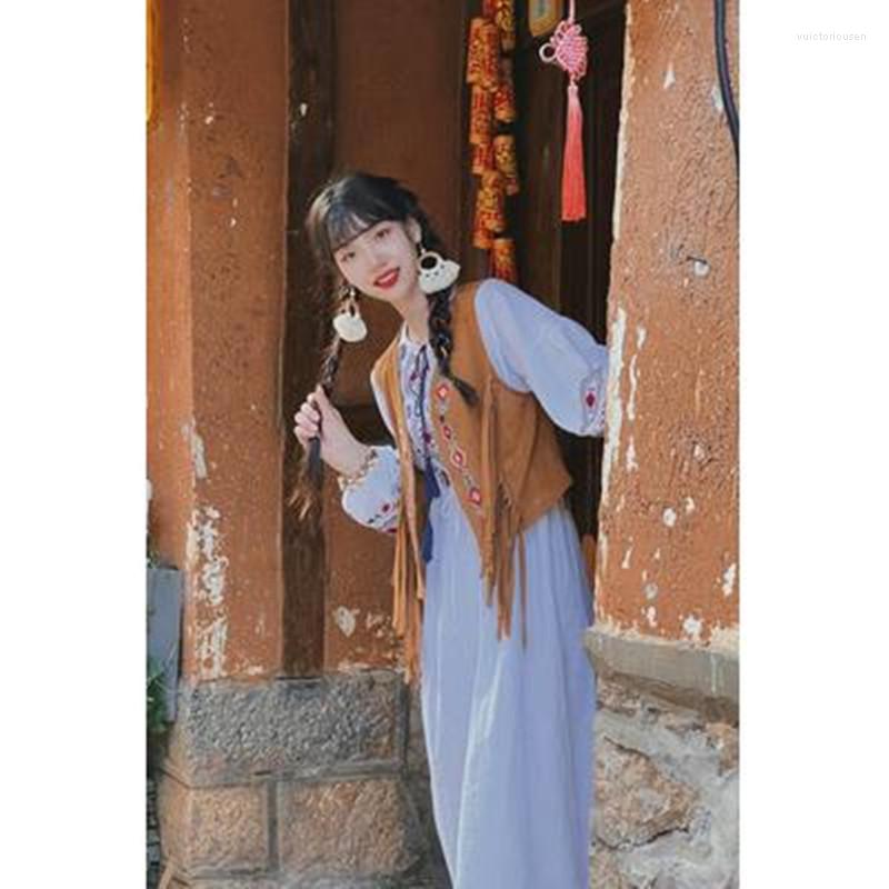 Women's Tanks BULOCHOVA National Style Boho Embroidery Tassel Vest Women V Neck Sleeveless Cardigan Slim Short Tops, 1pcs vest 
Women's Tanks BULOCHOVA National Style Boho Embroidery Tassel Vest Women V Neck Sleeveless Cardigan Slim Short Tops, 1pcs vest