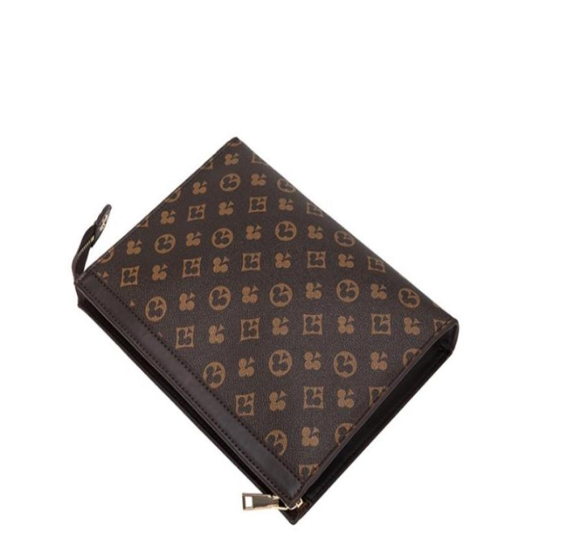 Luxurys Clutch Bags Toiletry Pouch Handbags Purses Men Women Evening Leather Shoulder Bag Wallets Card Holder Chain Key Pouchs wal8586322, Sky blue
Luxurys Clutch Bags Toiletry Pouch Handbags Purses Men Women Evening Leather Shoulder Bag Wallets Card Holder Chain Key Pouchs wal8586322, Sky blue