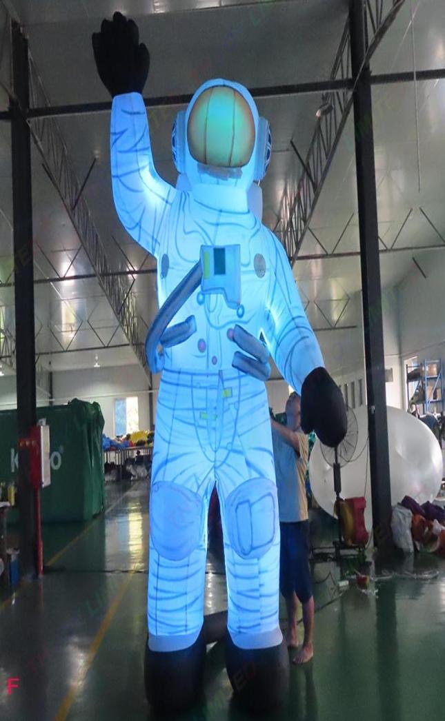 6m 20ft tall outdoor games LED lighting giant inflatable astronaut balloon