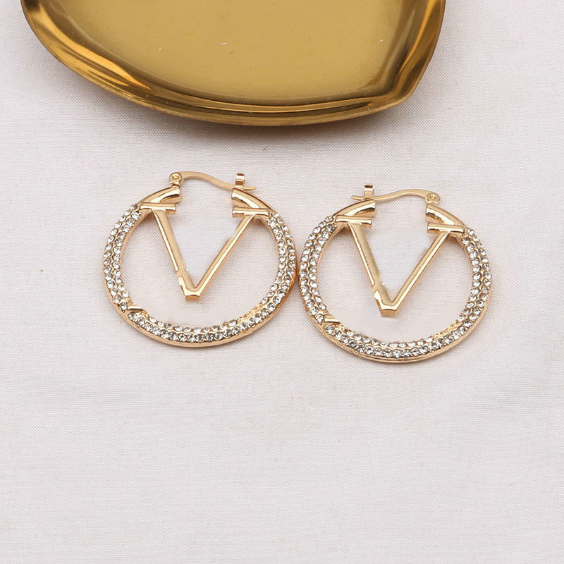 Fashion Hoop Earring Women Big Circle Hoops Gold Stud Earrings Letter V Studs Luxury Earring Designer Jewelry Wedding Party Gift