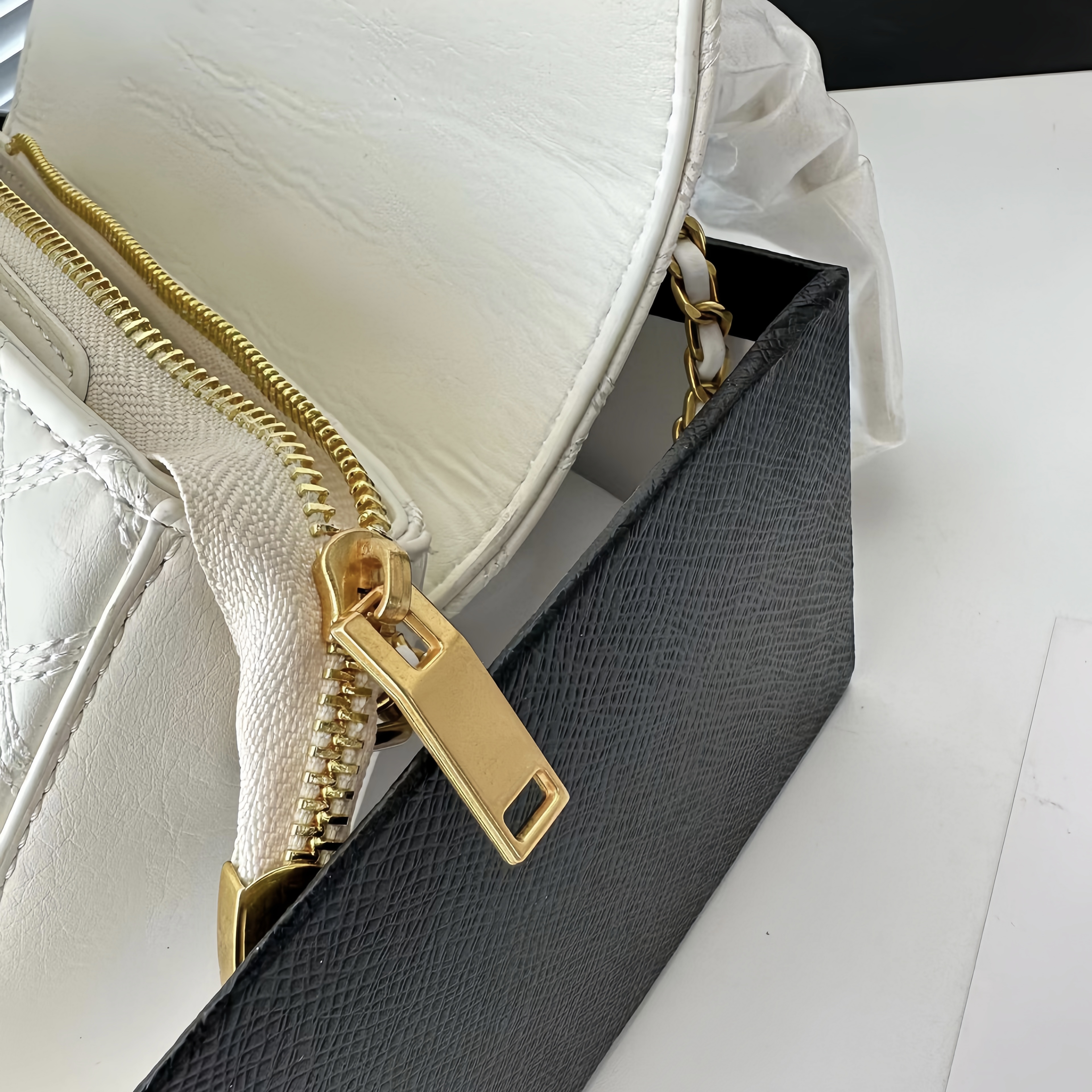crossbody bag luxury designer artsy woman designer bag Original Box for women Plain Genuine Leather Chains designer bags summer bag lady bag, 07
crossbody bag luxury designer artsy woman designer bag Original Box for women Plain Genuine Leather Chains designer bags summer bag lady bag, 07