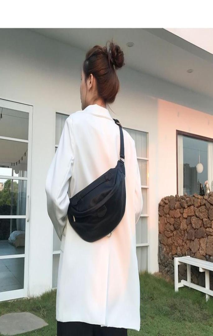 Cowhide Genuine Leather Luxury Designers Waist Bags Cross Body Newest Handbag Famous Bumbag Fashion Shoulder Bag Brown Bum Fanny P5969407, Sky blue
Cowhide Genuine Leather Luxury Designers Waist Bags Cross Body Newest Handbag Famous Bumbag Fashion Shoulder Bag Brown Bum Fanny P5969407, Sky blue