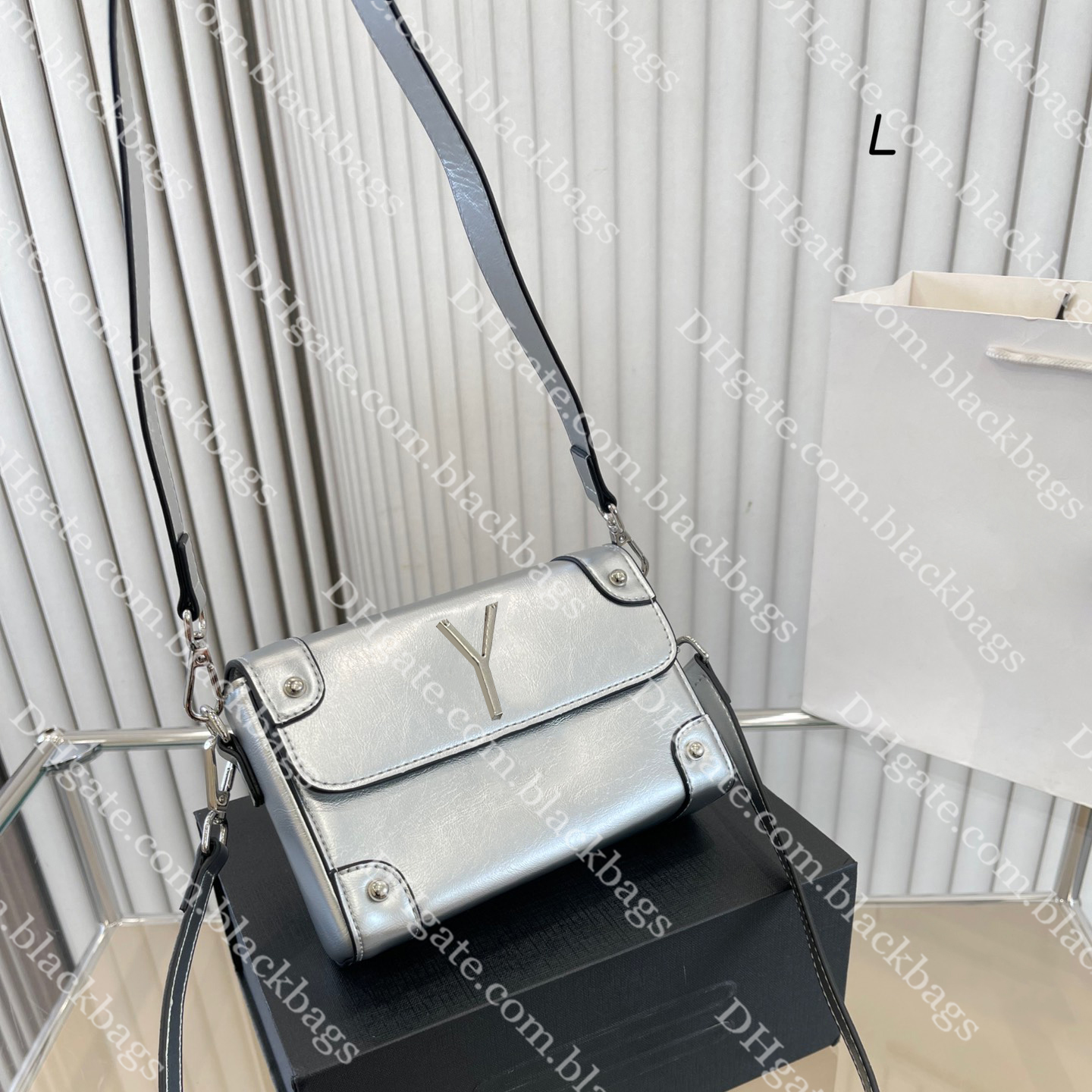 Designer Bag For Women Square Box Bag Big Letter Shoulder Bags Trend Womens Handbag Genuine Leather Crossbody Bags, White
Designer Bag For Women Square Box Bag Big Letter Shoulder Bags Trend Womens Handbag Genuine Leather Crossbody Bags, White