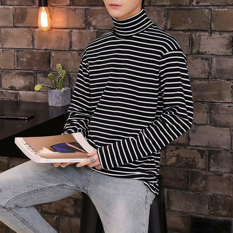Men' T Shirts Hong Kong Style Couple Wear High-necked Striped Long-sleeved T-shirt Men And Women Korean Trend Black White Undershirt
Men' T Shirts Hong Kong Style Couple Wear High-necked Striped Long-sleeved T-shirt Men And Women Korean Trend Black White Undershirt