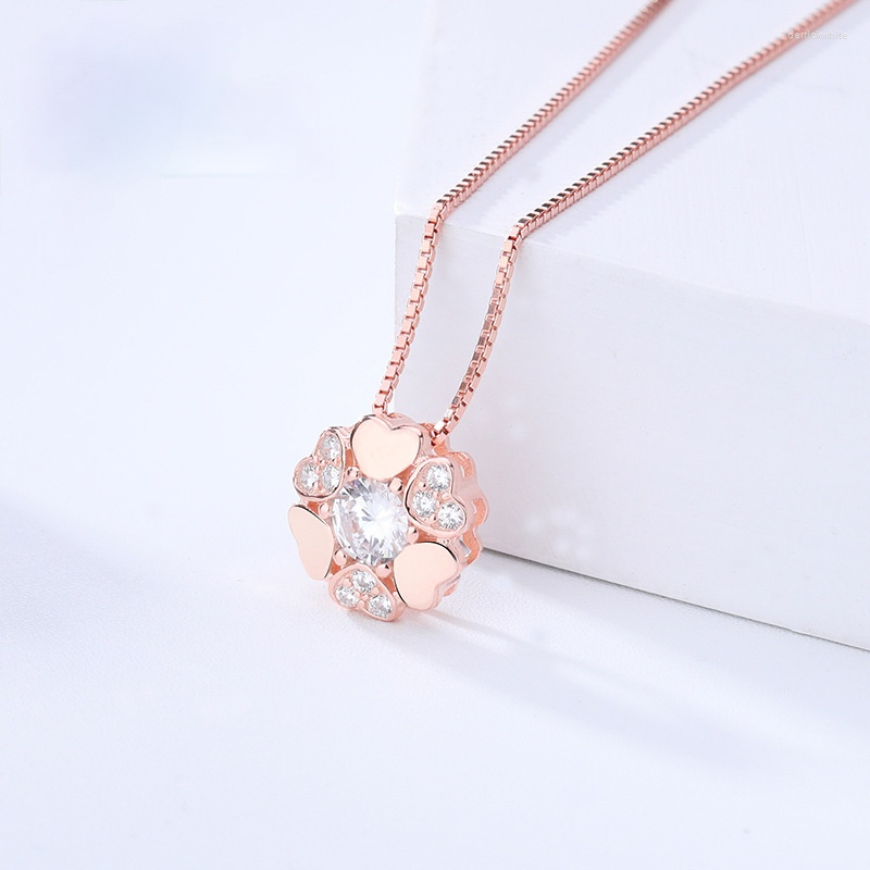 Pendant Necklaces Sterling Silver Color Round Necklace Heart Crystal Simple Jewelry Female Clavicle Chain
Pendant Necklaces Sterling Silver Color Round Necklace Heart Crystal Simple Jewelry Female Clavicle Chain