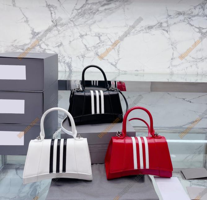 Designer Women Bag Collection BRAND Leather Shoulder Bags Top Handle Satchel Fashion Casual Lady Handbags Tote Small Purse Flap Sn3258422, Red
Designer Women Bag Collection BRAND Leather Shoulder Bags Top Handle Satchel Fashion Casual Lady Handbags Tote Small Purse Flap Sn3258422, Red