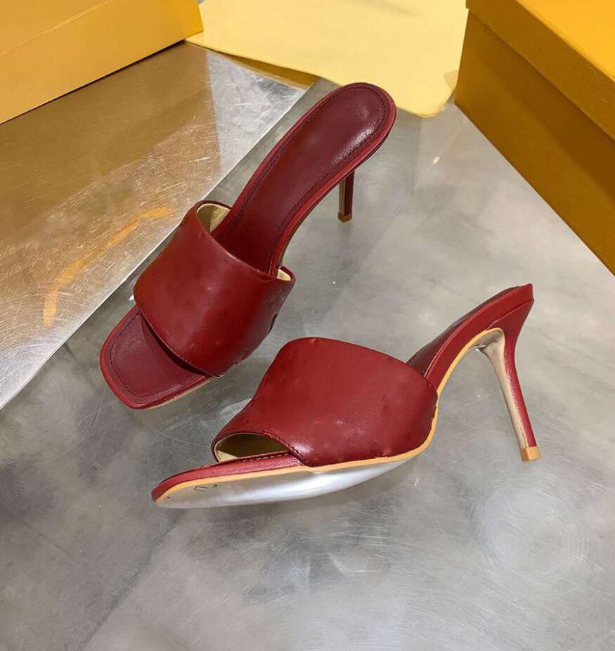 Luxury Revival Flat Mules Slippers Men Women Slides Designer Black Pink Orange Blue WATERFRONT Brown White Summer Flip Sandals, 15
Luxury Revival Flat Mules Slippers Men Women Slides Designer Black Pink Orange Blue WATERFRONT Brown White Summer Flip Sandals, 15