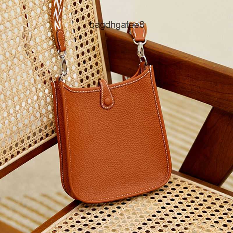 Designer Bag Layer Women's Crossbody Bags Mini Evelynbag Single Shoulder Tote Small Top h Cowhide High Order 2023 Leather 8h0r With J9KO
Designer Bag Layer Women's Crossbody Bags Mini Evelynbag Single Shoulder Tote Small Top h Cowhide High Order 2023 Leather 8h0r With J9KO