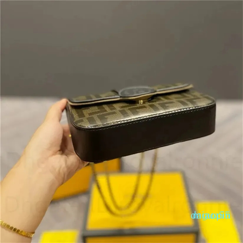 2023-Shoulder Bags Cross body Classic Designers Bag Handbag Women Casual Totes Fashion Flap Handbags Crossbody Clutch Wallet 10a leather bag, Color a-with logo
2023-Shoulder Bags Cross body Classic Designers Bag Handbag Women Casual Totes Fashion Flap Handbags Crossbody Clutch Wallet 10a leather bag, Color a-with logo