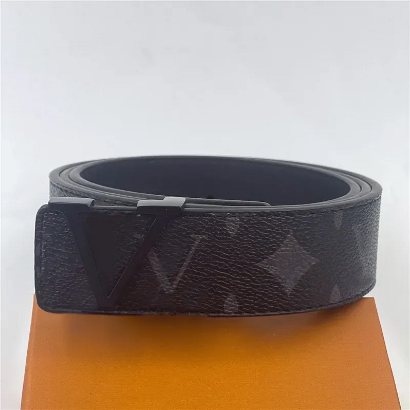 Famous Men Designers Genuine Leather Belts Womens Mens Casual Letter Classic Smooth Buckle Belt Width 3.8cm With Green Box, High quality belt+gift box
Famous Men Designers Genuine Leather Belts Womens Mens Casual Letter Classic Smooth Buckle Belt Width 3.8cm With Green Box, High quality belt+gift box