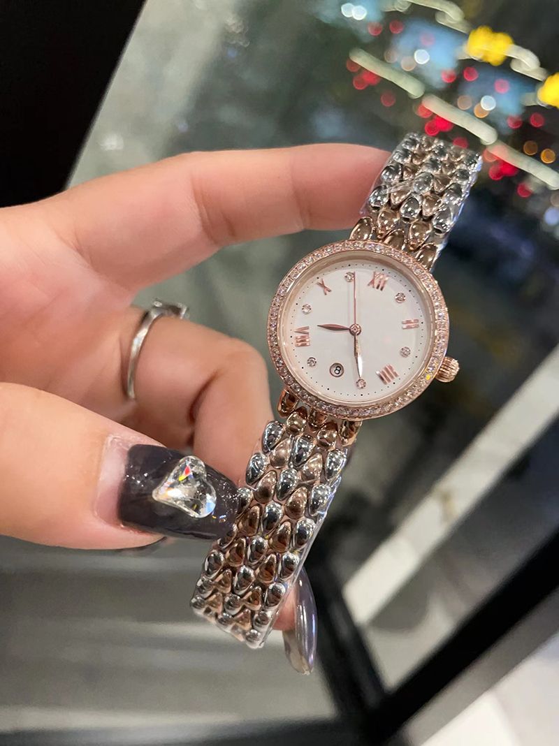 Fashionable ladies watch five-section bracelet with butterfly clasp size 28mm imported quartz movemen, Color 3
Fashionable ladies watch five-section bracelet with butterfly clasp size 28mm imported quartz movemen, Color 3