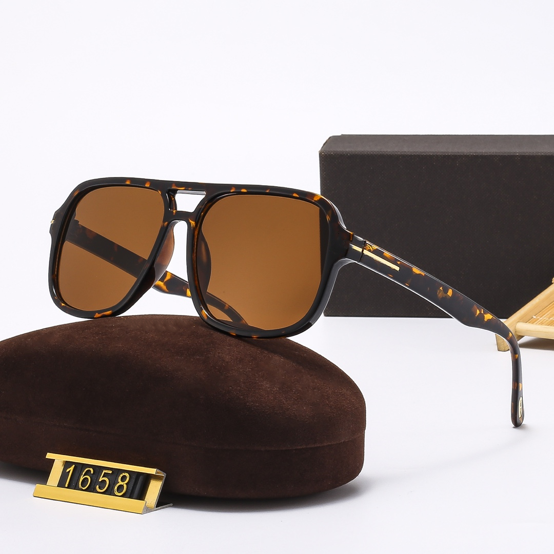 Sunglasses Men Women Brand Designer Sun Glasses Super Star Celebrity Driving Sunglass for Ladies Fashion Eyeglasses With Box
Sunglasses Men Women Brand Designer Sun Glasses Super Star Celebrity Driving Sunglass for Ladies Fashion Eyeglasses With Box