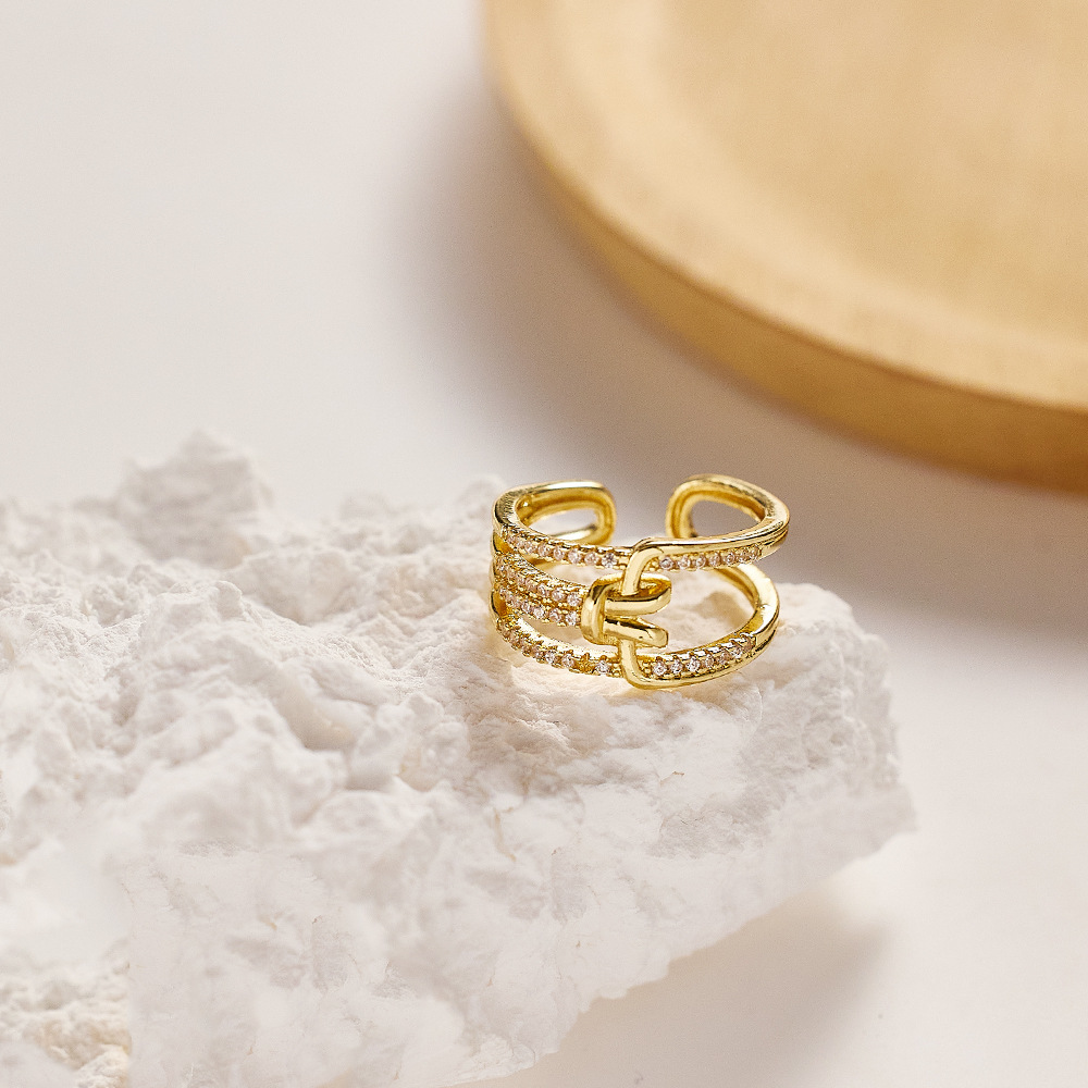 New Original Design Three Ring Open Ring Special Interest Light Luxury Personality Fashion High Sense Ring Internet Celebrity Same Style All-match
New Original Design Three Ring Open Ring Special Interest Light Luxury Personality Fashion High Sense Ring Internet Celebrity Same Style All-match