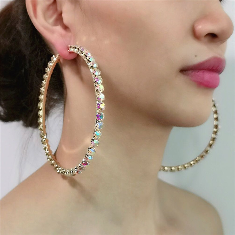New exquisite fashion earrings jewelry geometric design round single row Rhinestone Earrings for her gift
New exquisite fashion earrings jewelry geometric design round single row Rhinestone Earrings for her gift