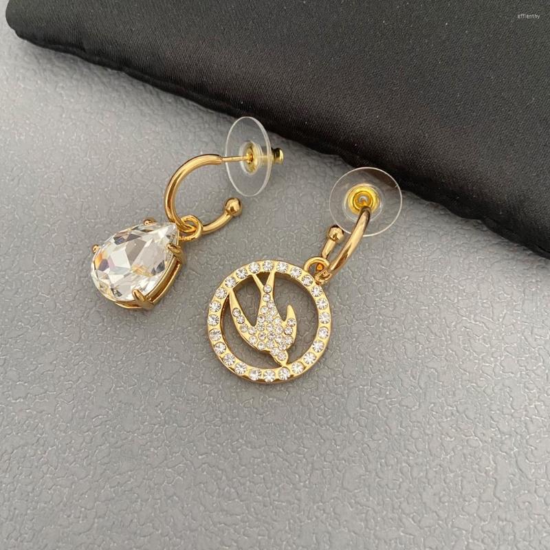 Dangle Earrings European And American Fashion Asymmetric Swallow Drop Pendant
Dangle Earrings European And American Fashion Asymmetric Swallow Drop Pendant