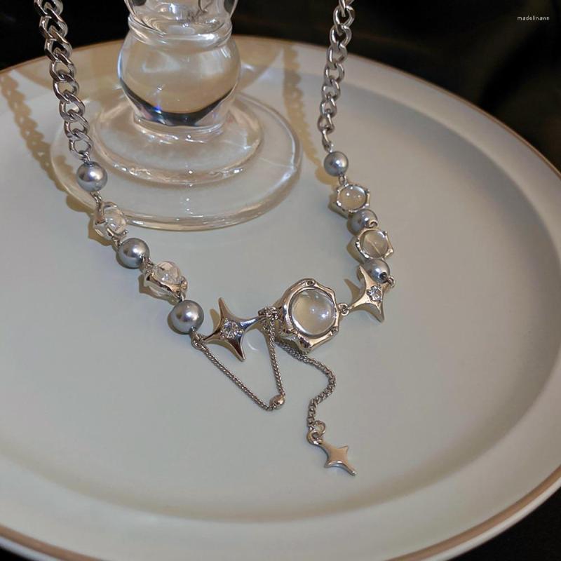 Chains Retro Jewelry Fashionable Silver Color Daily Clavicle Chain Round Beads Necklace Four-Pointed Star Necklaces
Chains Retro Jewelry Fashionable Silver Color Daily Clavicle Chain Round Beads Necklace Four-Pointed Star Necklaces