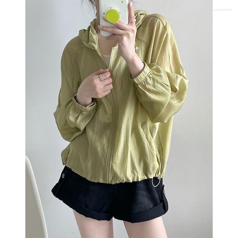 Women's Jackets High-end Summer Hooded Jacket Women Long Sleeve Sweatshirt Korean Fashion Streetwear Sun Protection Quick Dry Tops Beach, White
Women's Jackets High-end Summer Hooded Jacket Women Long Sleeve Sweatshirt Korean Fashion Streetwear Sun Protection Quick Dry Tops Beach, White