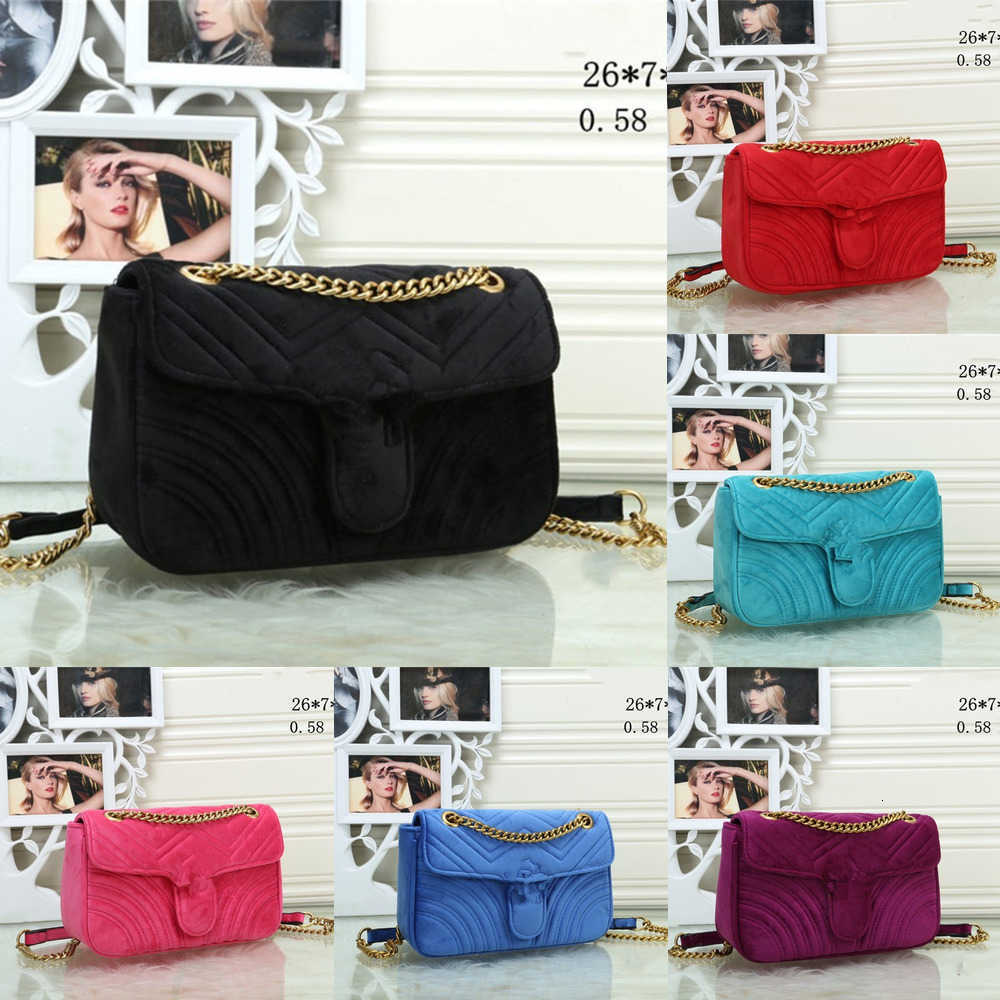 handbag chain bag G Bag Autumn/Winter New Plush Bag Oblique Straddle One Shoulder Handbag Cover Type G Chain Bag, Red8
handbag chain bag G Bag Autumn/Winter New Plush Bag Oblique Straddle One Shoulder Handbag Cover Type G Chain Bag, Red8