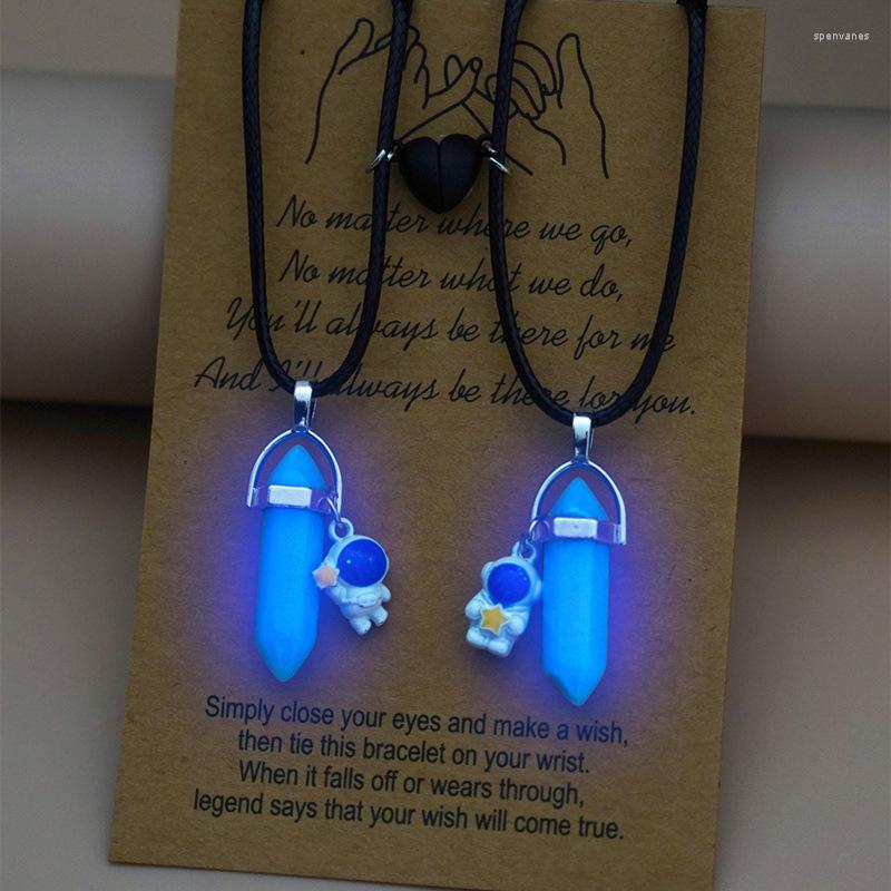 Chains 2PCS Luminous Hexagonal Column Couple Magnetic Necklace For Women Romantic Natural Stone Geometric Pendant Astronaut
Chains 2PCS Luminous Hexagonal Column Couple Magnetic Necklace For Women Romantic Natural Stone Geometric Pendant Astronaut
