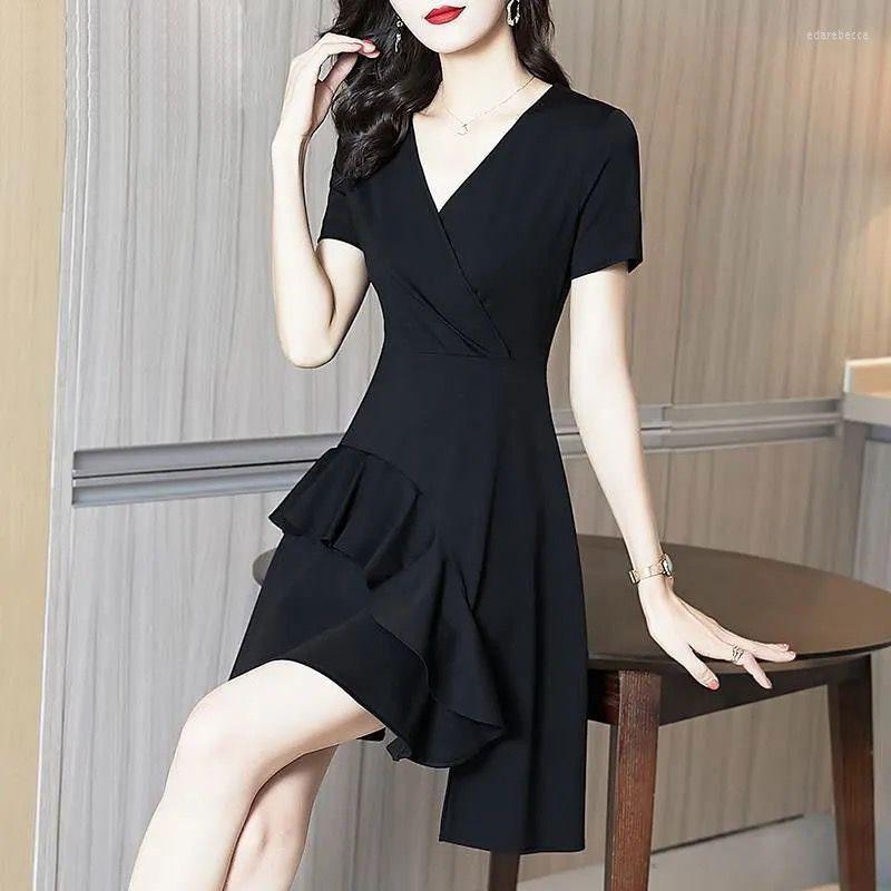 Party Dresses Elegant V-Neck Korean Ruffles Patchwork Female Stylish Irregular Hem 2023 Summer Commute Asymmetrical A-Line Midi Dress, Black
Party Dresses Elegant V-Neck Korean Ruffles Patchwork Female Stylish Irregular Hem 2023 Summer Commute Asymmetrical A-Line Midi Dress, Black