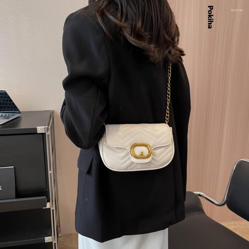 Evening Bags Simple Purses And Handbags Luxury Designer Leather Fashion Saddle Shoulder Bag Flap Crossbody For Women Casuals 2023, Beige
Evening Bags Simple Purses And Handbags Luxury Designer Leather Fashion Saddle Shoulder Bag Flap Crossbody For Women Casuals 2023, Beige